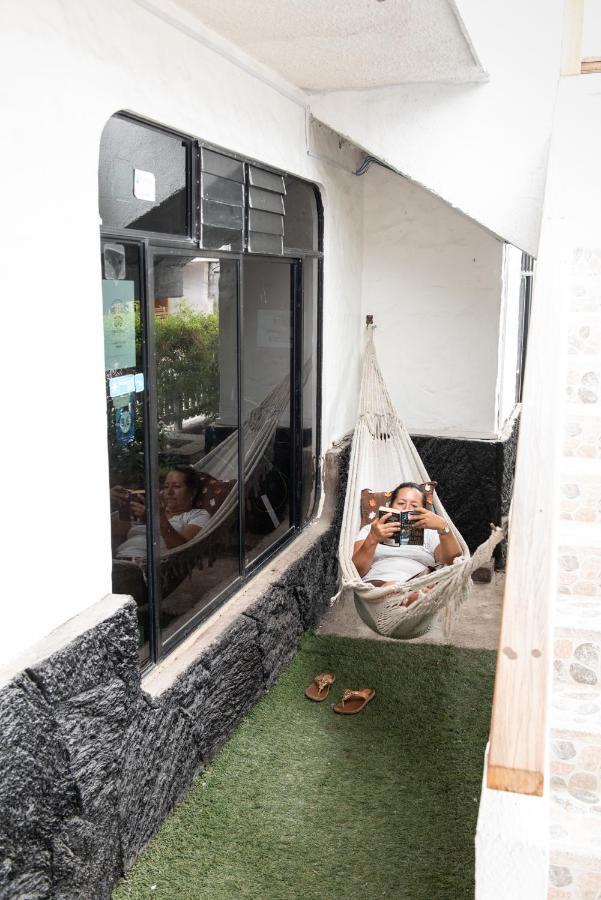 بْوُرتو فيلاميل Hostal La Gran Tortuga المظهر الخارجي الصورة